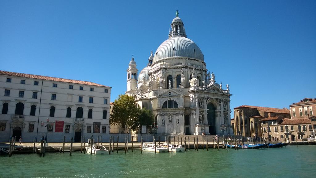 In Venice Back To San Marco Tourist Apartment Luaran gambar