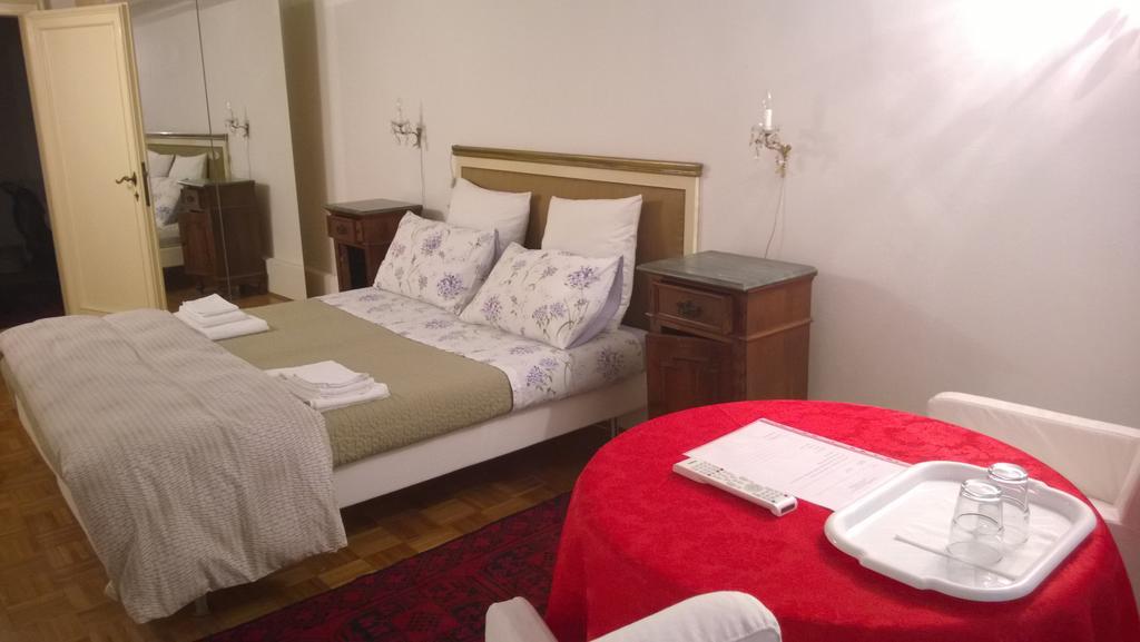 In Venice Back To San Marco Tourist Apartment Bilik gambar